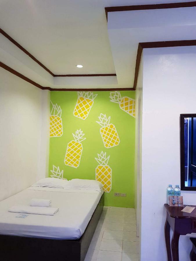 Island Inn Balabag  Exterior foto